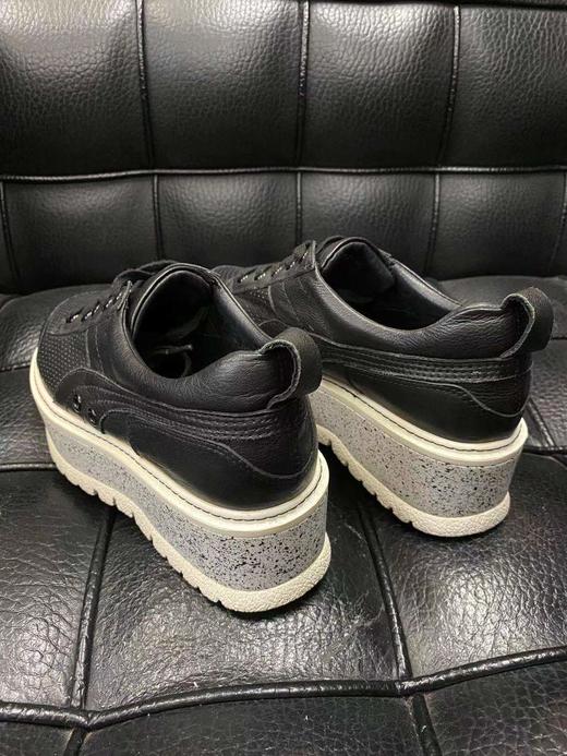 LFGJ 5903 冲孔休闲松糕鞋 商品图2