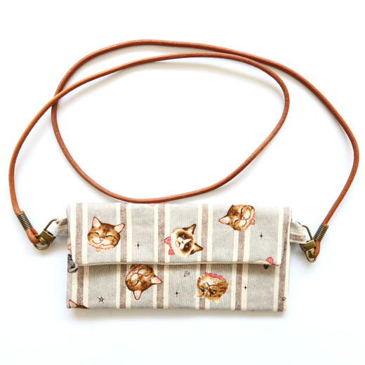 HUJI祤集Comfy斜挎包插画条纹猫猫头 商品图1