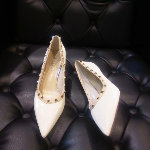 lfgj jeans BK102铆钉细跟尖头女鞋 商品图10