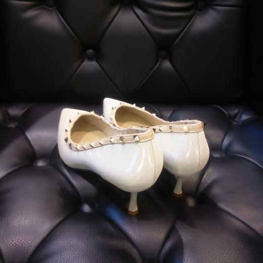 lfgj jeans BK102铆钉细跟尖头女鞋 商品图11