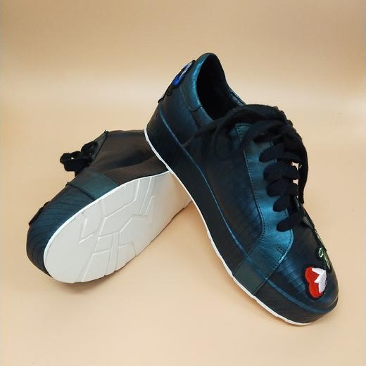 LFGJ  1108  时尚潮流刺绣板鞋 商品图4