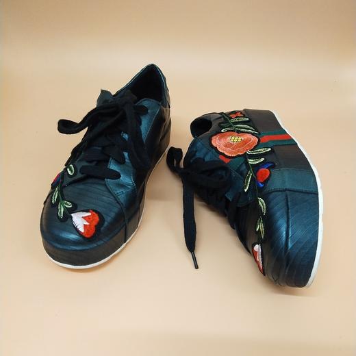 LFGJ  1108  时尚潮流刺绣板鞋 商品图5