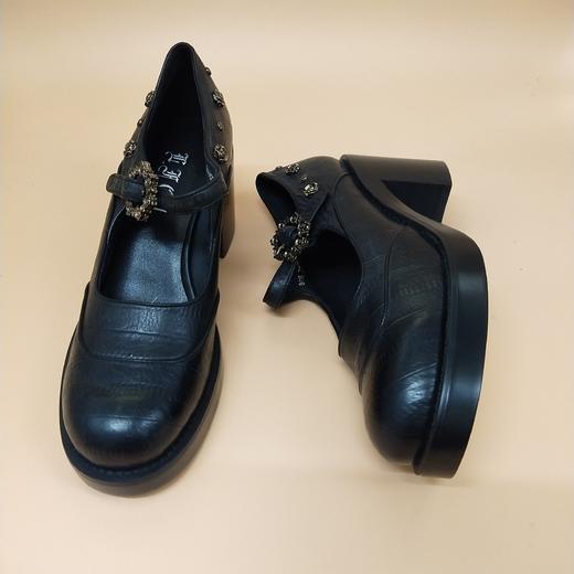 LFGJ  0116 时尚经典方跟鞋 商品图5