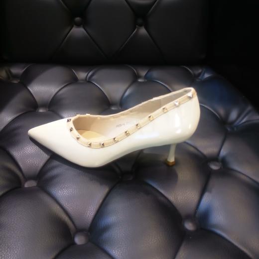 lfgj jeans BK102铆钉细跟尖头女鞋 商品图7