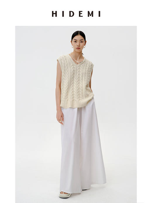HIDEMI 美利奴羊毛绞花V领背心 原白色/藏蓝色 商品图5
