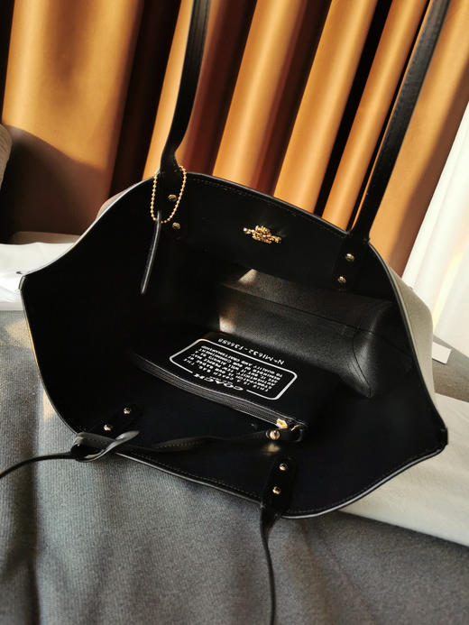 coach老花托特包/黑色老花 商品图4
