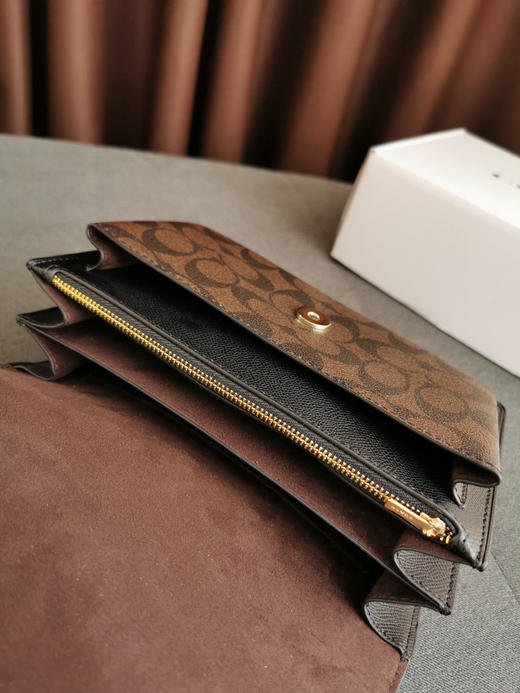 Coach Klare风琴包-黑色配黑花 商品图6