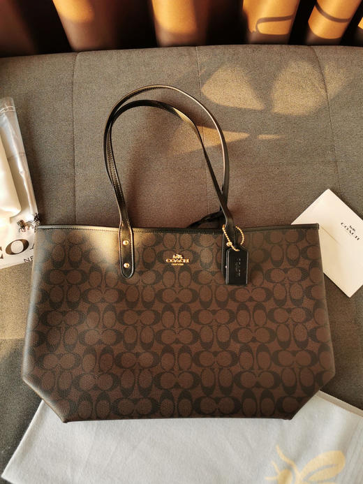coach老花托特包/黑色老花 商品图1