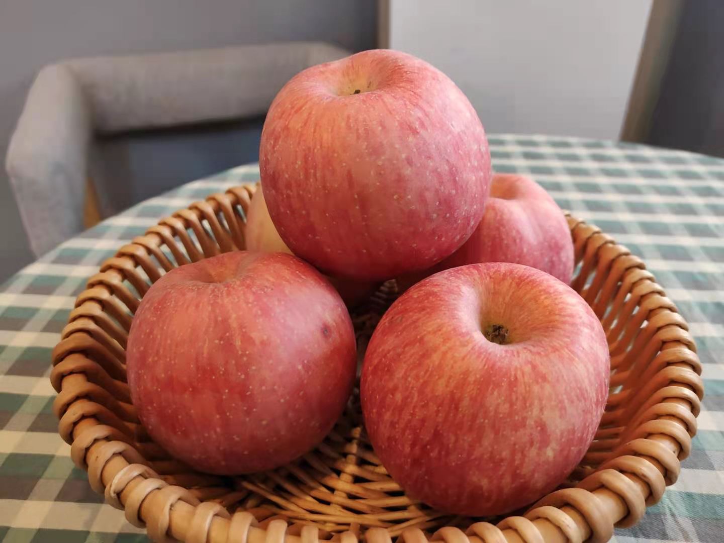 中卫红富士苹果 1斤