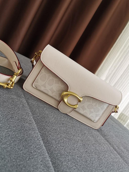 coach tabby蔻驰酒神包-白色老花 商品图1