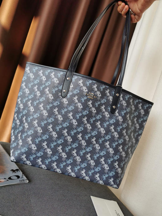 coach tote马车蓝色托特包 商品图3