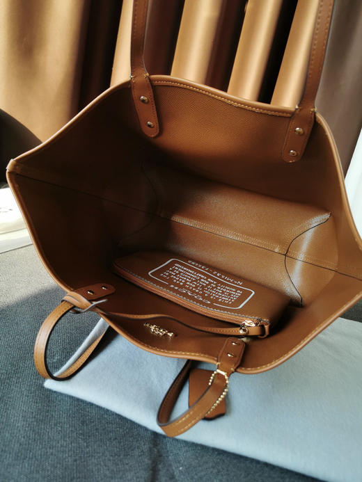 coach老花托特包/啡色老花 商品图5