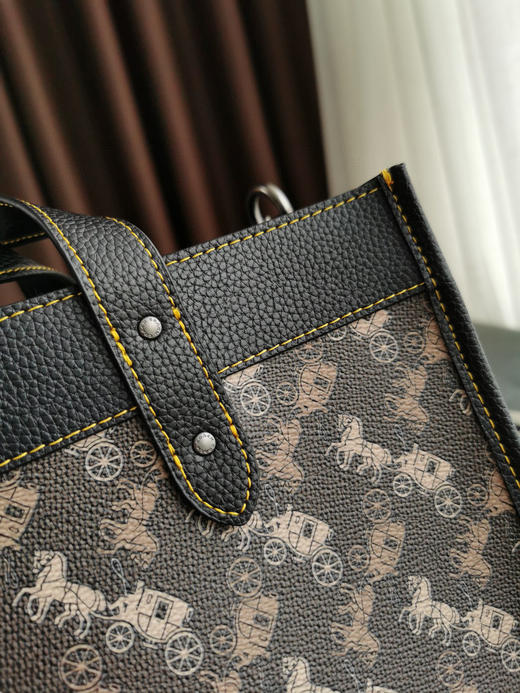 Coach蔻驰马车30号托特包-黑色 商品图6