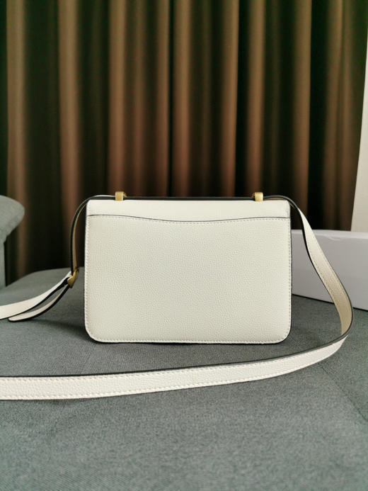 Coach Alie爱丽荔枝纹邮差包-白色 商品图3