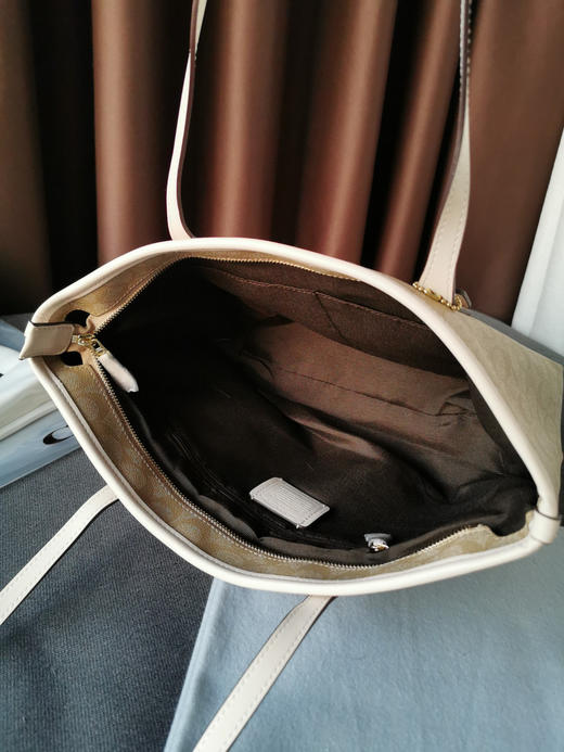 coach老花托特包/白色老花 商品图7