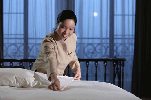 春节限定【雅居乐豪生】非遗贺新春·"小小酒店主理人！388元起吃住玩，享天府云海英歌舞、逛庙会、打铁花、看火壶绝技等 商品图1