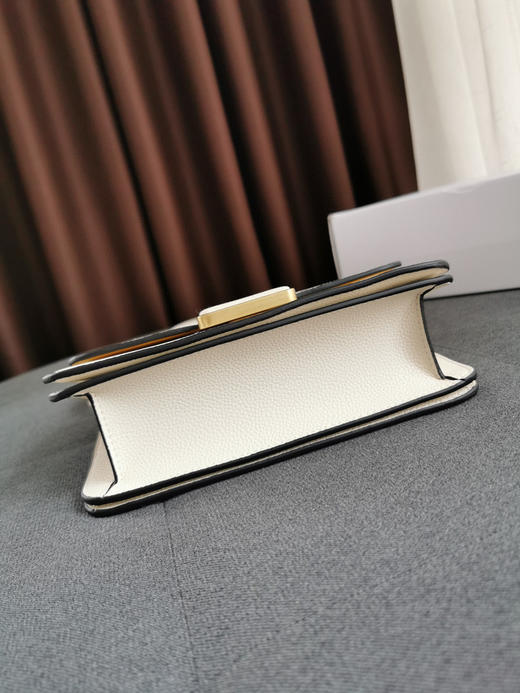 Coach Alie爱丽荔枝纹邮差包-白色 商品图2