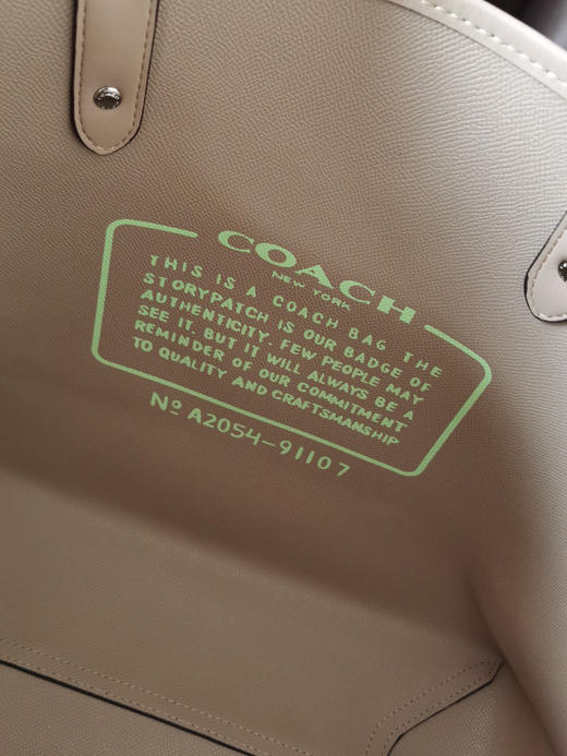 coach tote马车杏色托特包 商品图4