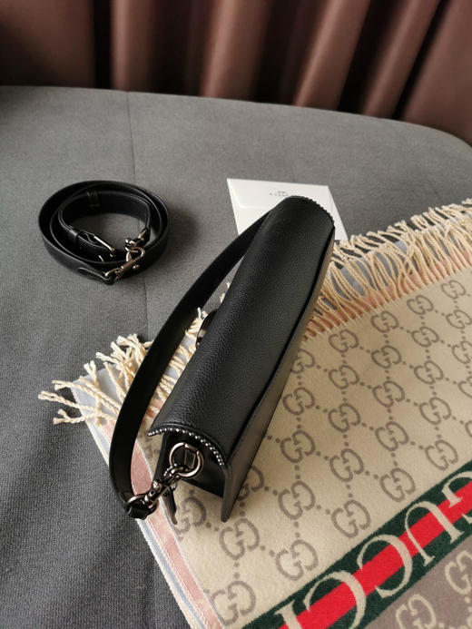 coach tabby蔻驰珠链酒神包-黑色 商品图6