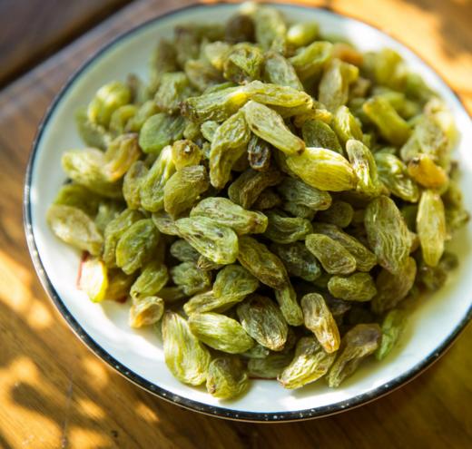 【满199-100】新疆特产吐鲁番绿宝石葡萄干250g。 商品图1