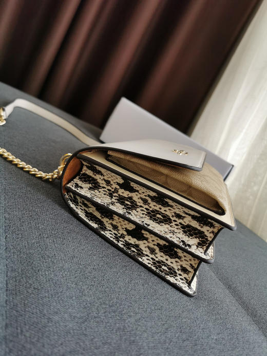 Coach Klare风琴包-白色 商品图6