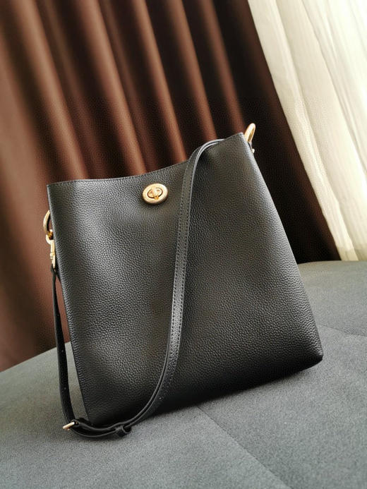 大号coach查理荔枝纹水桶包3色 商品图1