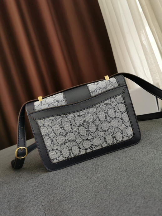 Coach Alie爱丽老花邮差包-蓝色 商品图5