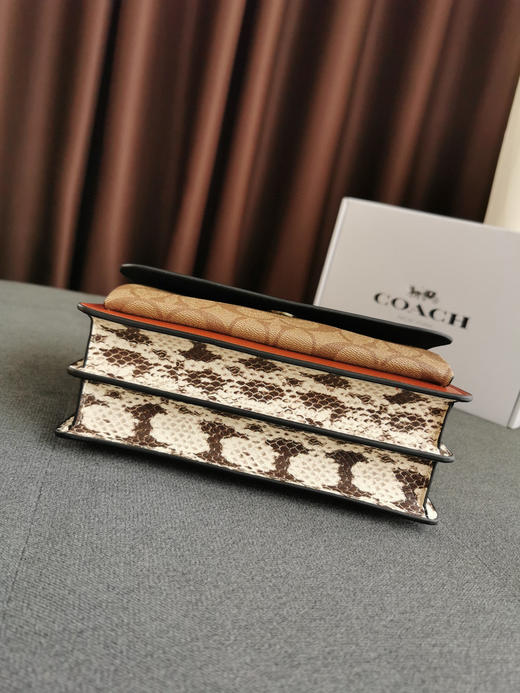 Coach Klare风琴包-黑棕配色 商品图5