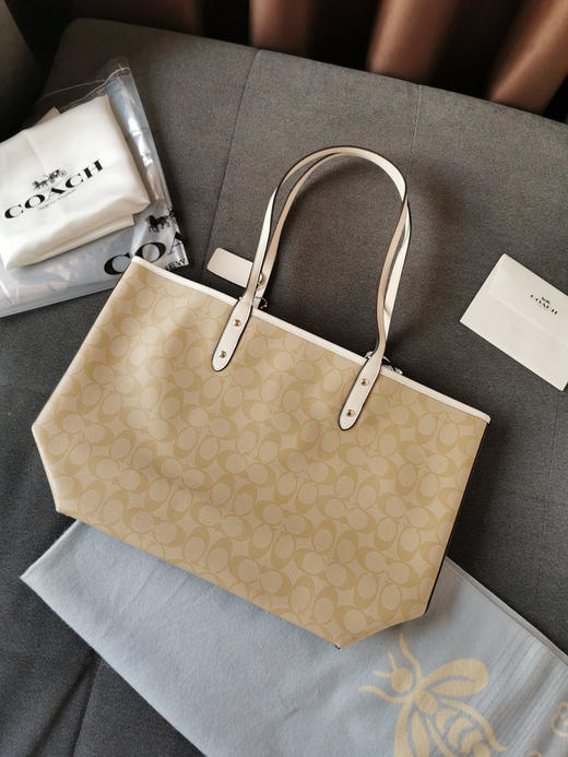 coach老花托特包/白色老花 商品图3
