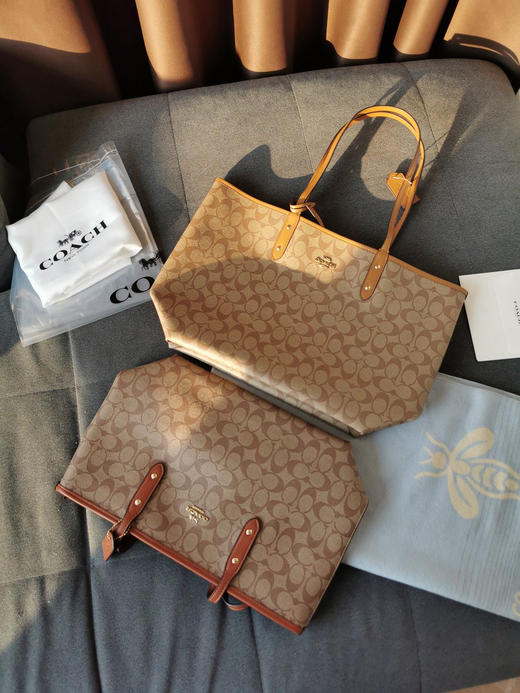 coach老花托特包/啡色老花 商品图1
