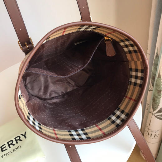 B家新款中古系列水桶包 商品图6