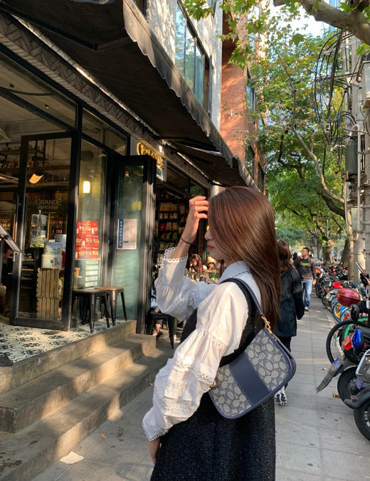 coach swinger麻将包腋下包-蓝色/酒红 商品图3