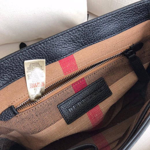 最新男士斜背包 商品图8