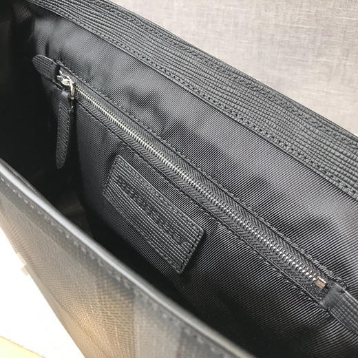 双扣男士邮差包-黑 商品图7