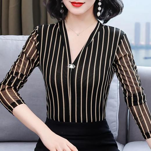 MZ-MZ9737春季新款时尚百搭条纹V领网纱打底衫 商品图2