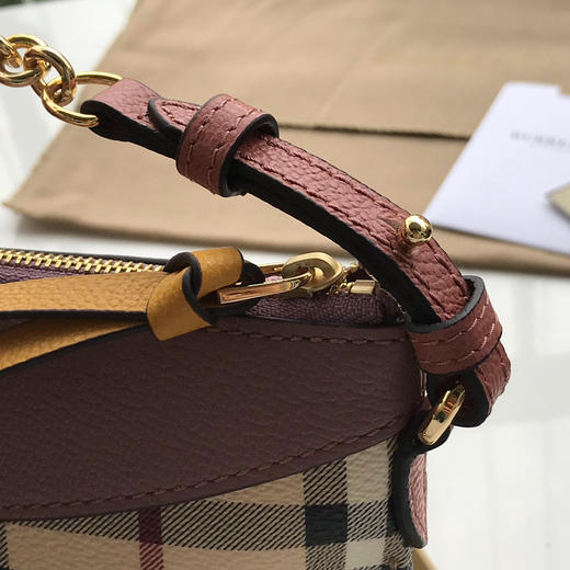 格纹拼皮革斜背包➰藕粉 商品图5