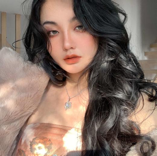 noidentity 超闪水晶十字架爱心精致锁骨链简约项链女情人节限定 商品图0