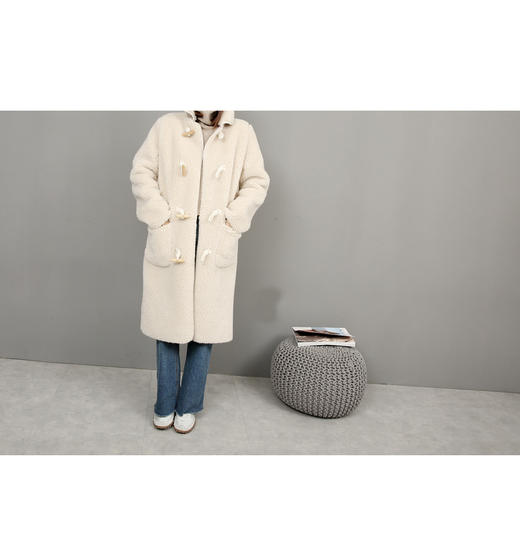 PIKAPIKA       羊毛野马Topokki大衣JPY带授权招加盟代理 商品图1