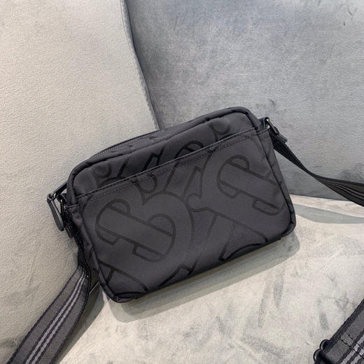 最新TB面料相机包 商品图1