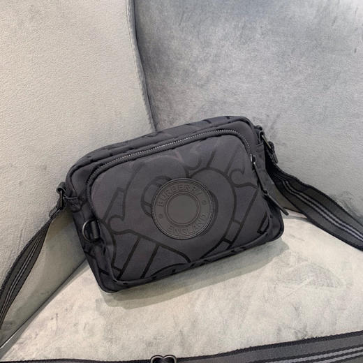 最新TB面料相机包 商品图0