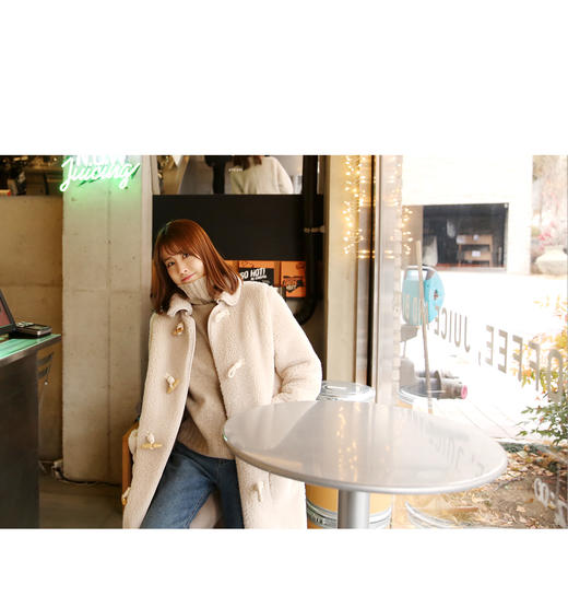 PIKAPIKA       羊毛野马Topokki大衣JPY带授权招加盟代理 商品图0