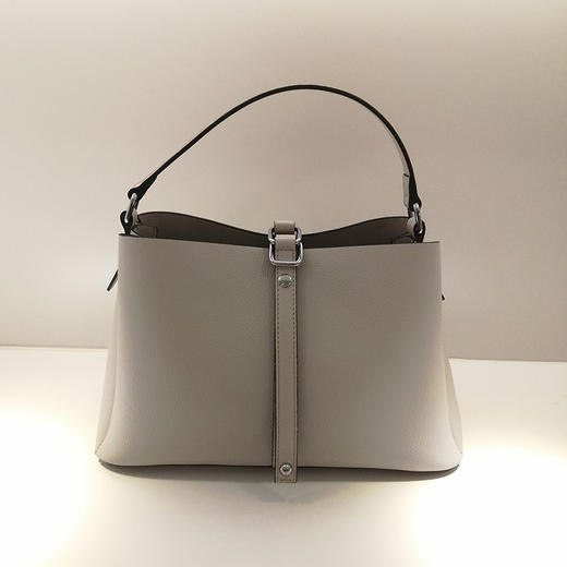 【迪莱克丝】时尚手提单肩斜挎包大包 商品图0