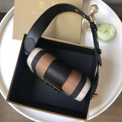 B家经典格子包-黑色 商品图5