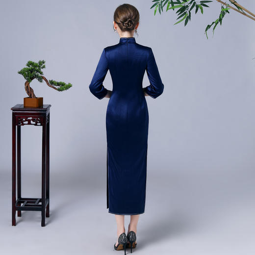 JQY-XZ20-126金齐奕蓝色醋酸手工旗袍 商品图2