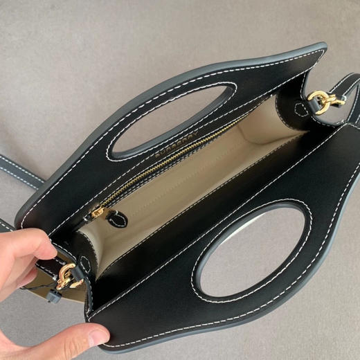 Burberry黑色pocket包log圆款 商品图6