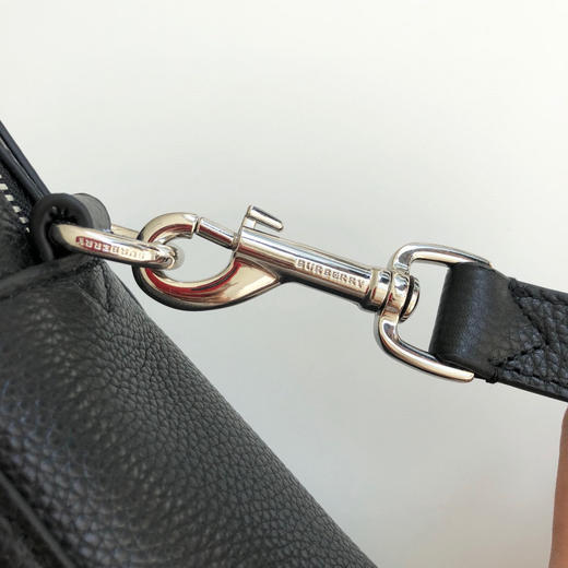 全皮品牌压花徽章 公文包 商品图5