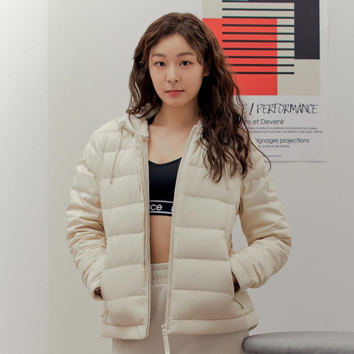 New Balance女士轻质鹅绒羽绒服JPY带授权招加盟代理