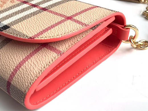 格纹拼皮革斜背包-西瓜红 商品图5