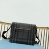 烟熏格纹男士邮差包 商品缩略图2