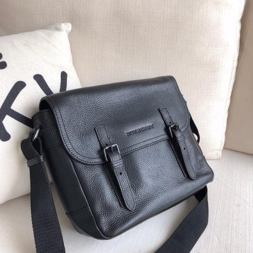 最新男士斜背包 商品图5